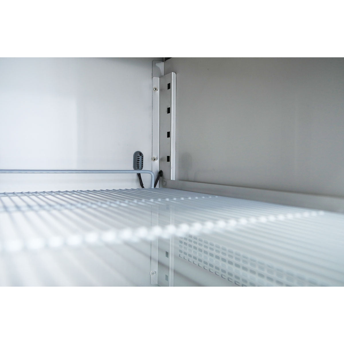 EASYLINE Pizzakühltisch 800 / 1-türig & 7 Schubladen "schwarz"