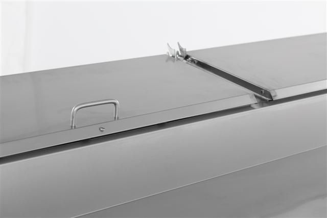 Saladette 3 Türen 8x1/3 GN - Behälter, 576 Liter