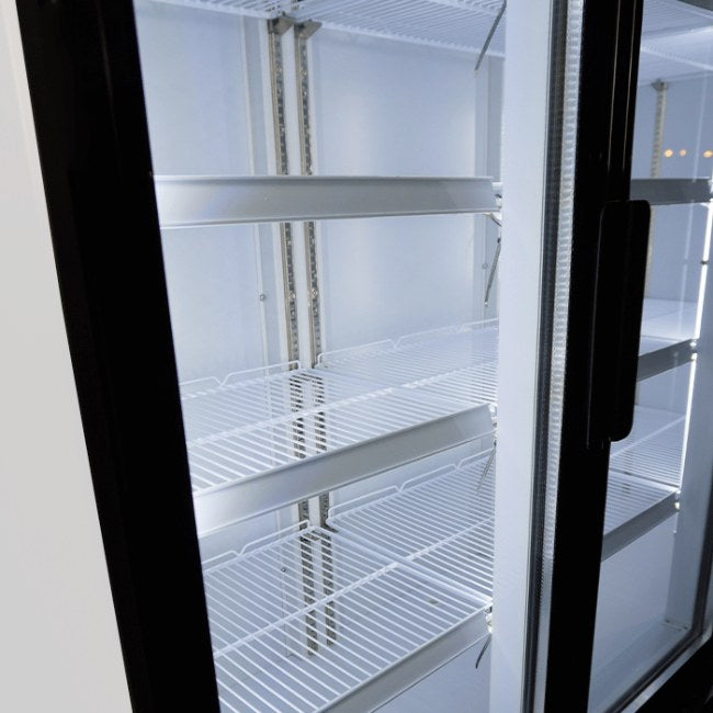 Getränkekühlschrank mit 3 Glastüren, 1065 Liter