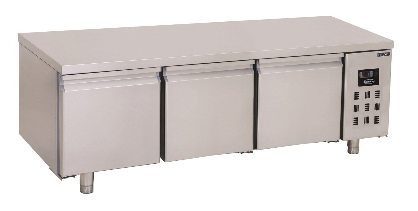 Kühltisch 650 hoch mit 3 Türen, 280 Liter