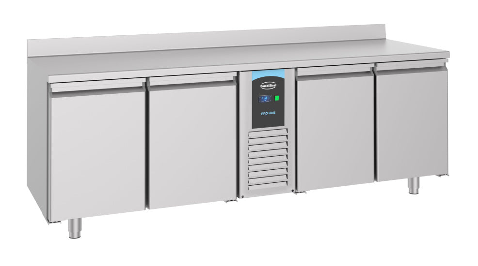 700 Kühltisch mit Aufkantung und 4 Türen, Monoblock, 632 Liter