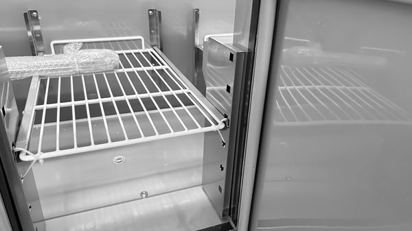 Saladette mit Glasabdeckung 2 TÃ¼ren Statische KÃ¼hlung 90x70x85(h)cm