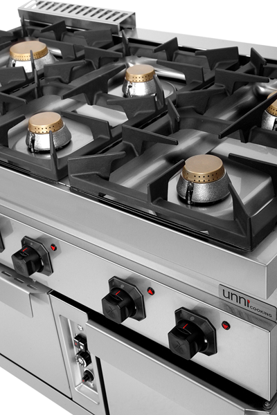 Gaskochfeld mit Gasbackofen â€“ 6 Brenner - G70FGO30-K