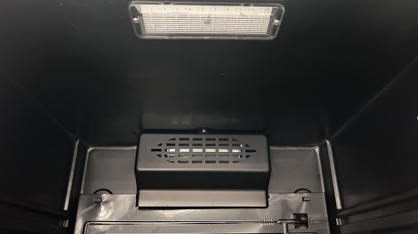 Schwarzer KÃ¼hlschrank â€“ 600 l â€“ +2 Â°C bis +10 Â°C