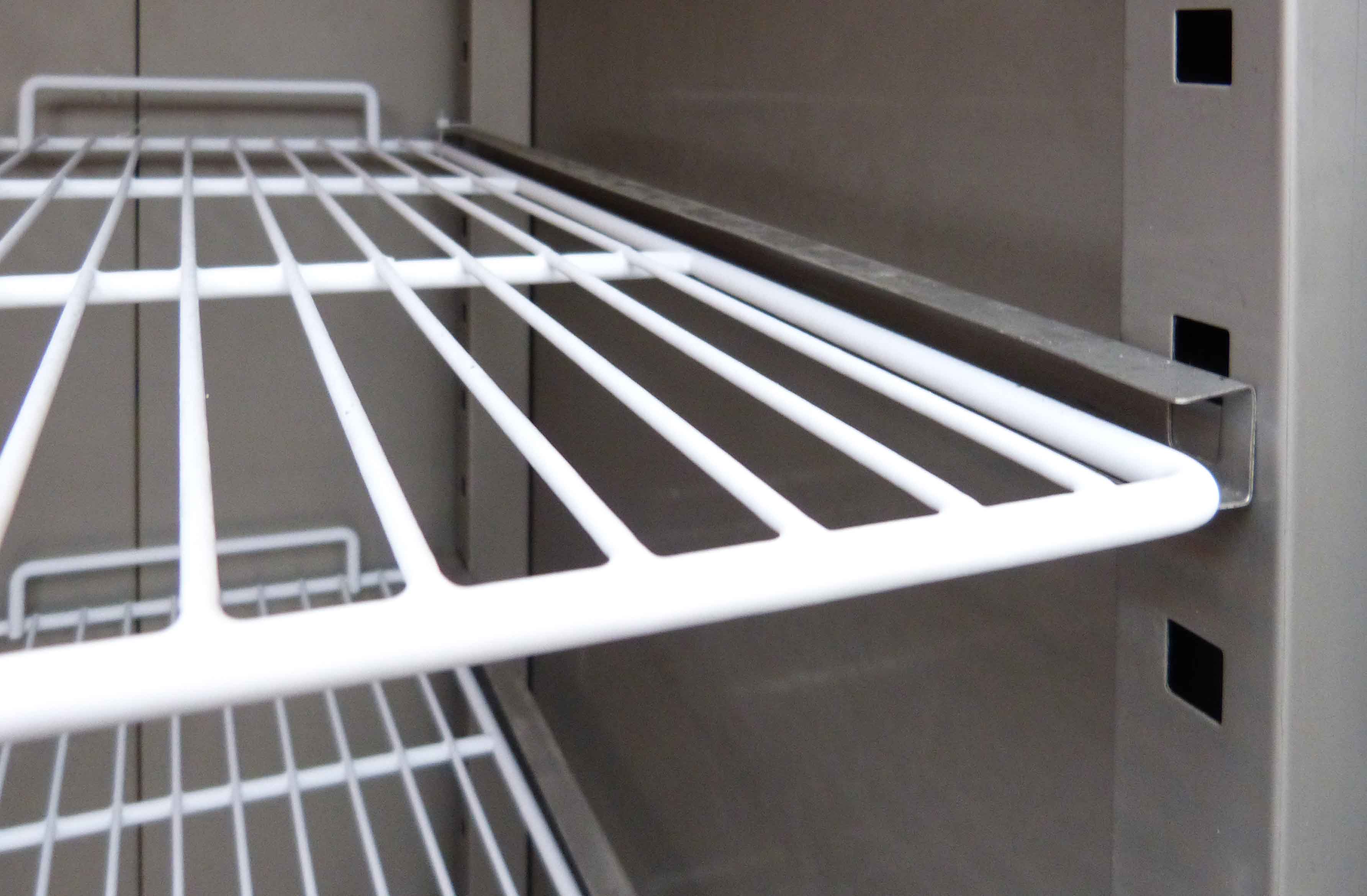 Edelstahltiefkühlschrank, Inhalt 1145 Liter